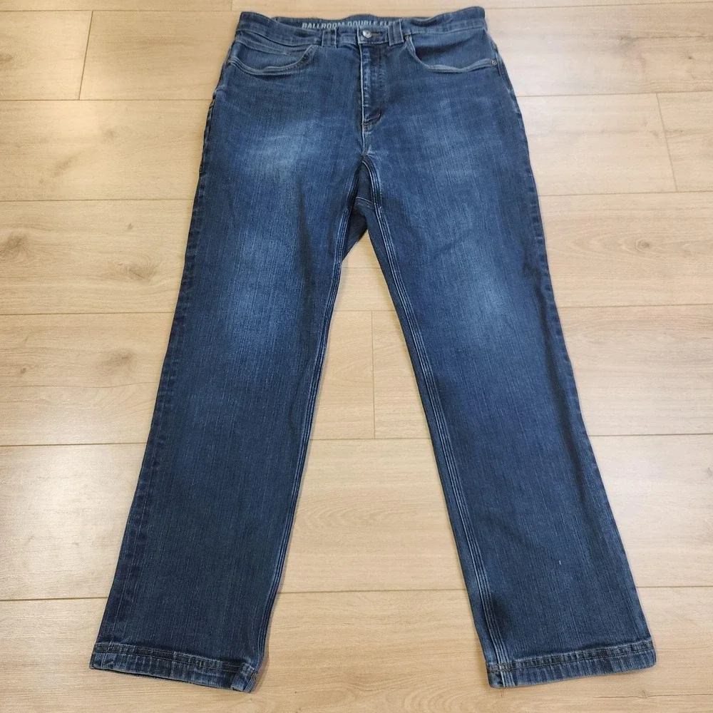 Duluth Trading Co Jeans Mens 34x32 Blue Ballroom Double Flex Relaxed Stretch